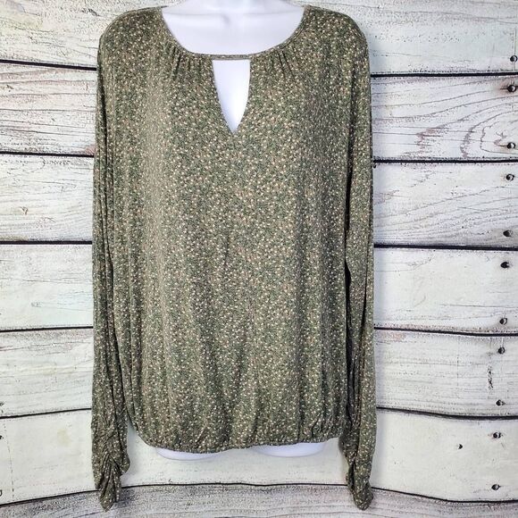 Daytrip XL Green Floral Long Sleeve Blouse Keyhole Neck Stretch Hem - Picture 1 of 7